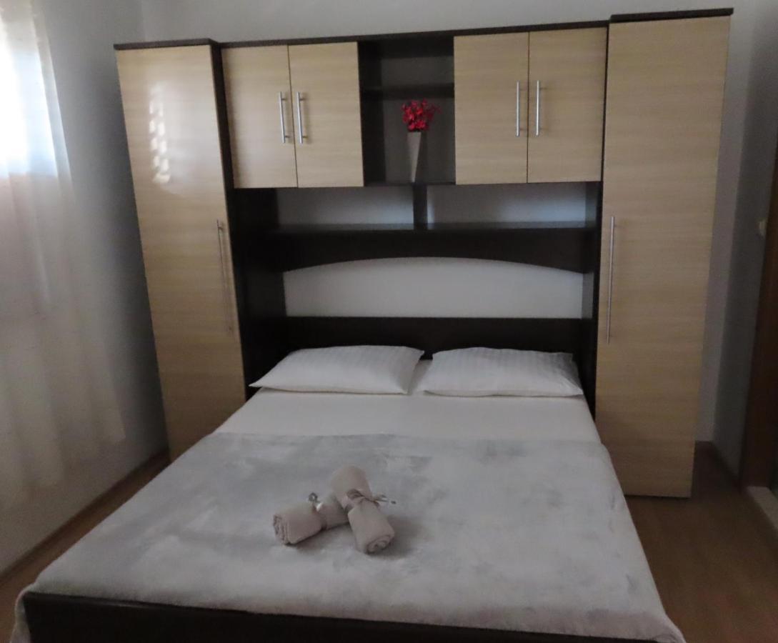 Apartman Rita Apartment Makarska Ngoại thất bức ảnh