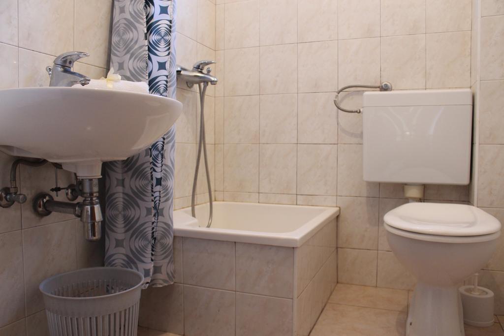 Apartman Rita Apartment Makarska Ngoại thất bức ảnh